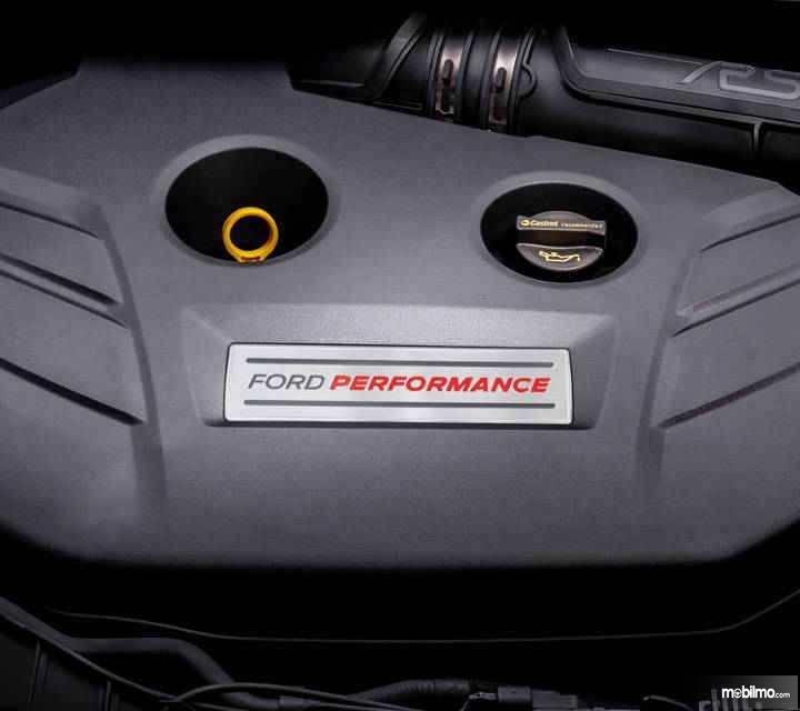 Ford Focus RS 2018 Dengan Jantung Pacu Paling Besar