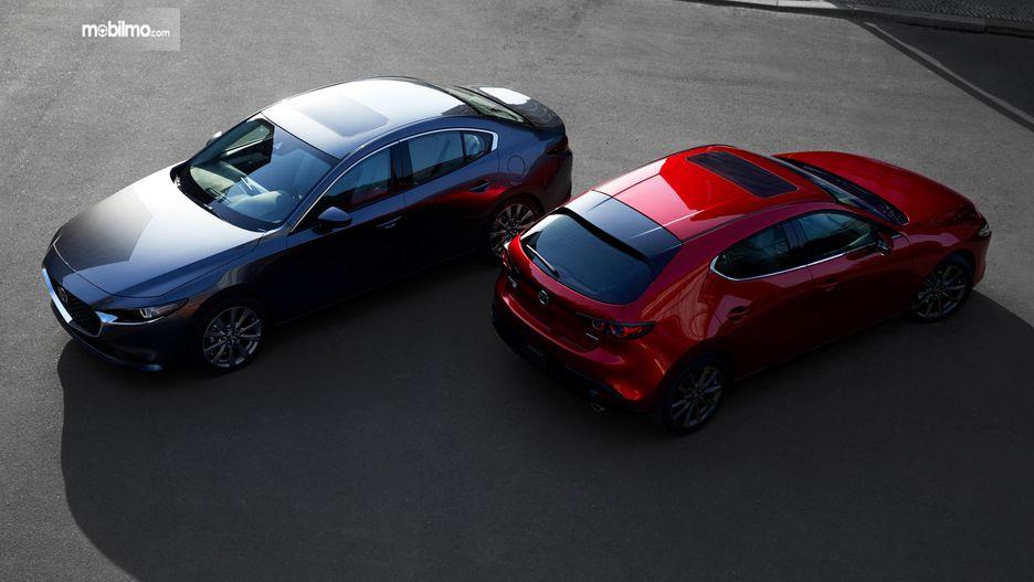 Gambar Mazda 3 2019 hatchback dan sedan