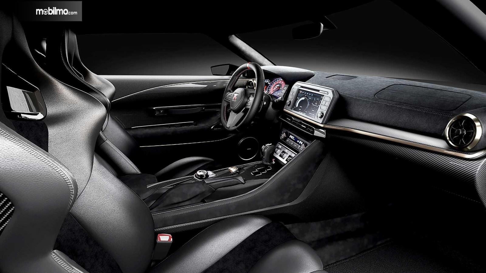 Foto interior Nissan GT-R50