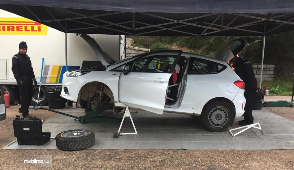Tampak Reparasi girboks Sadev di All New Ford Fiesta R2 2019