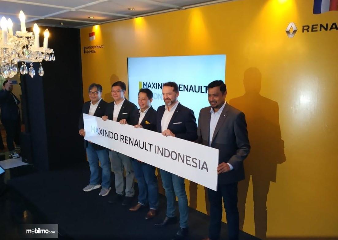 Foto peresmian APM baru, Maxindo Renault Indonesia