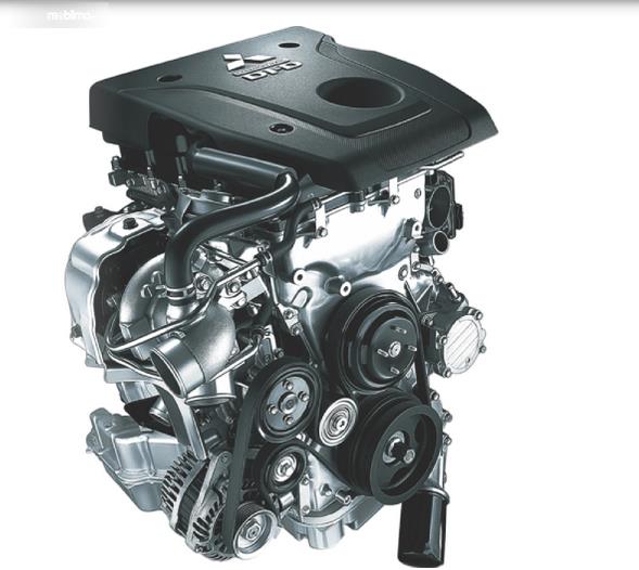 Gambar ini menunjukkan mesin 4N15 2.4 Liter yang terdapat pada Mitsubishi New Triton 2019