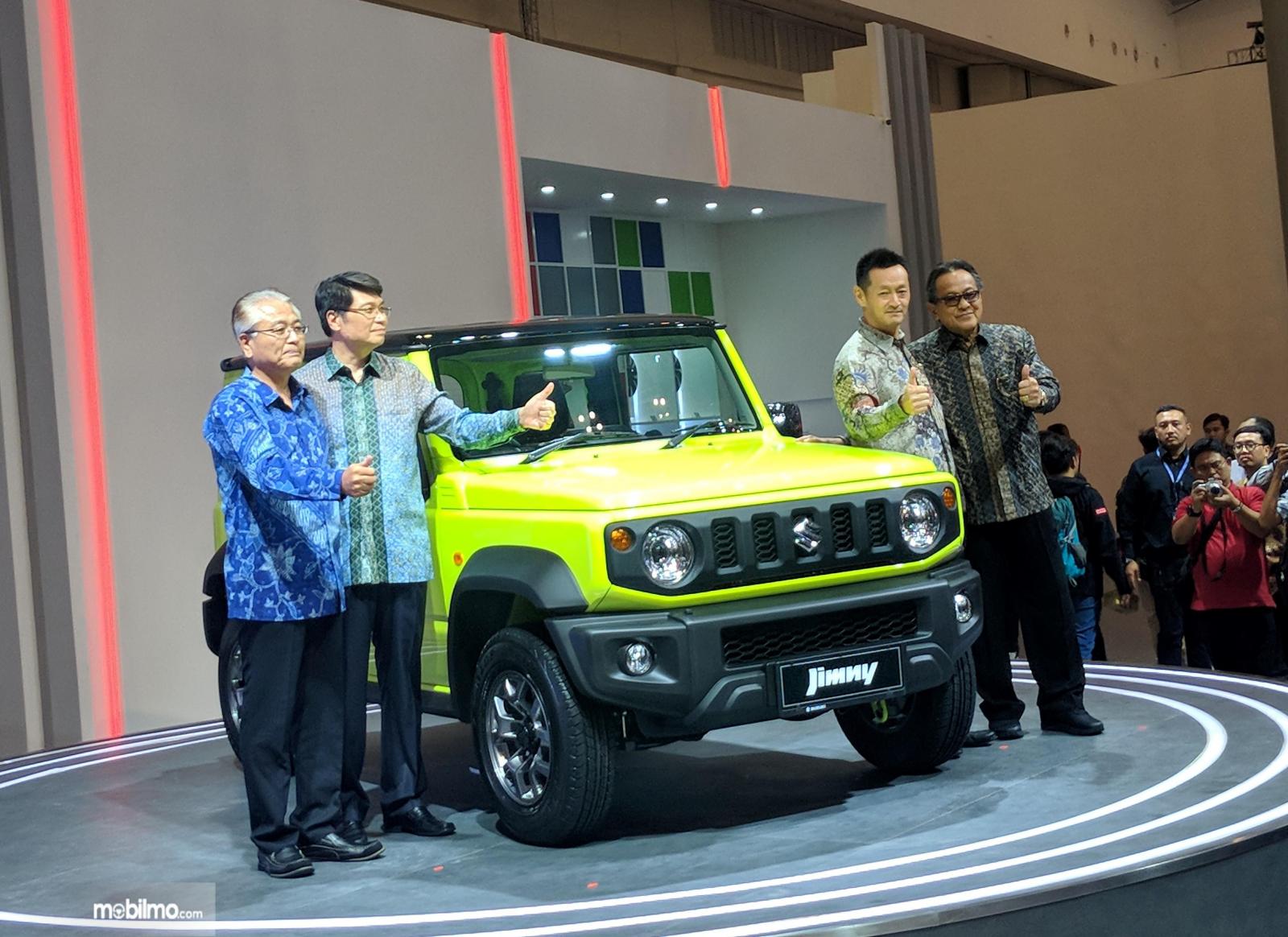 Foto menunjukkan Suzuki Jimny saat diluncurkan di GIIAS 2019