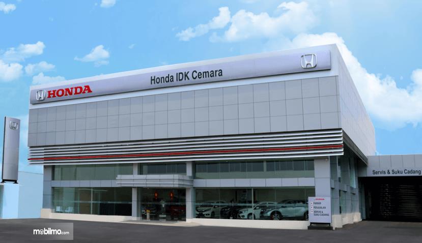 Gambar ini menunjukkan Diler baru Honda IDK Cemara ke 5 di Medan