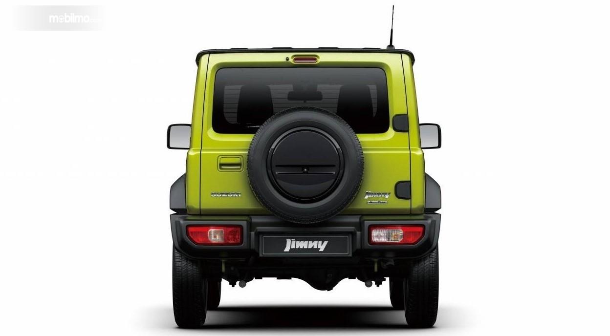 Foto Suzuki Jimny AT (Two Tone) 2019 tampak dari belakang