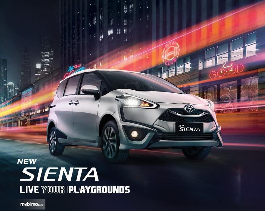 Foto menunjukkan Tampilan baru Toyota Sienta 2019