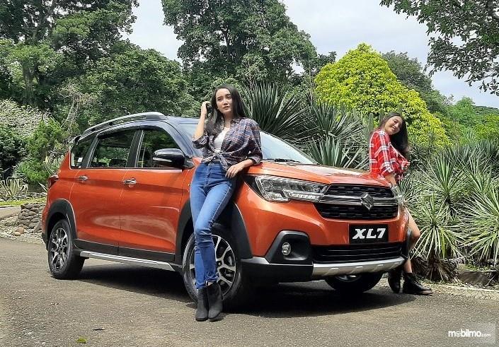 Foto menunjukkan Suzuki XL7 saat diluncurkan di Jakarta