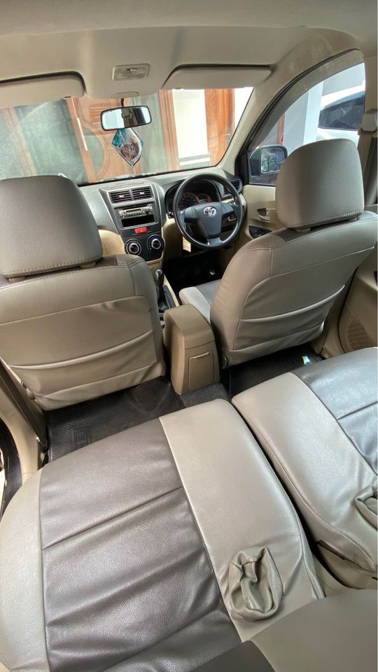 Legenda Jalanan Jawa Timur: Mengupas Toyota Avanza 2004