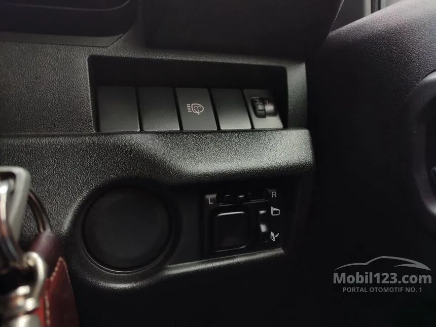 2020 Suzuki Jimny di Jawa Timur ID430867