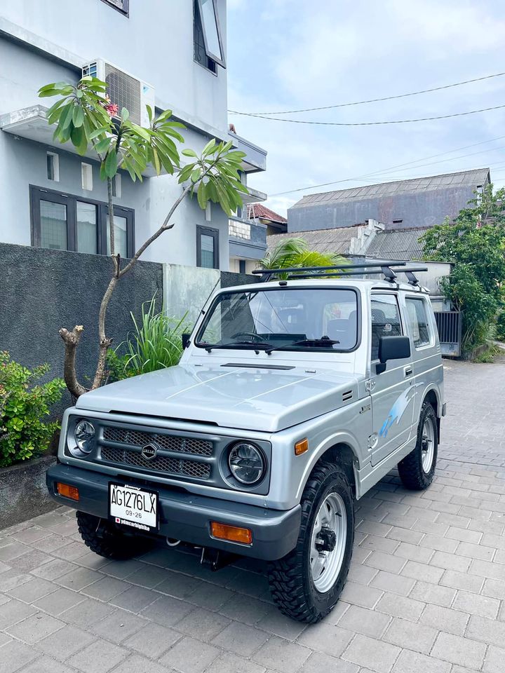 2001 Suzuki Jimny SJ410 di Jawa Timur ID482518