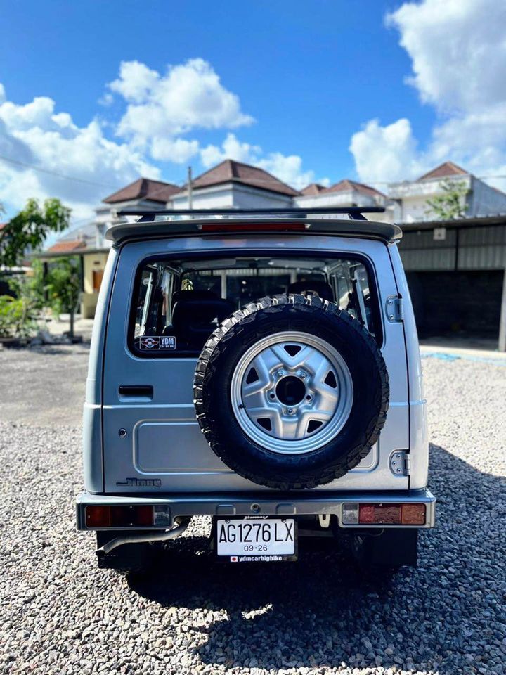 2001 Suzuki Jimny SJ410 di Jawa Timur ID482518