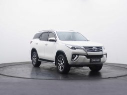 2016 Toyota Fortuner VRZ Putih - Jual mobil bekas di Banten
