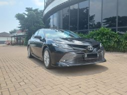2020 Toyota Camry 2.5 V Hitam - Jual mobil bekas di Banten