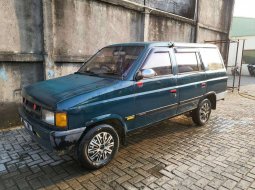 1995 Isuzu Panther 2.3 Manual Biru - Jual mobil bekas di DKI Jakarta