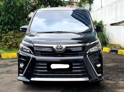 2019 Toyota Voxy 2.0 A/T Hitam - Jual mobil bekas di DKI Jakarta