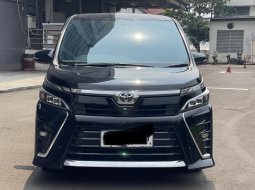 2018 Toyota Voxy 2.0 A/T Hitam - Jual mobil bekas di DKI Jakarta