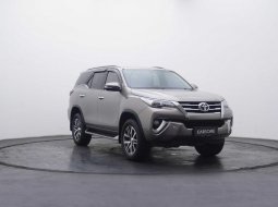 2017 Toyota Fortuner 2.4 VRZ AT Coklat - Jual mobil bekas di Banten