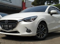 2018 Mazda 2 R Putih - Jual mobil bekas di DKI Jakarta
