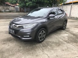 2019 Honda HR-V 1.5L E CVT Special Edition Abu-abu - Jual mobil bekas di DKI Jakarta
