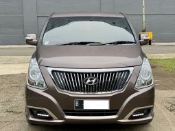 2018 Hyundai H-1 2.5L CRDi Royale Coklat - Jual mobil bekas di DKI Jakarta