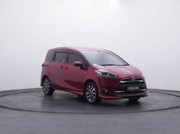 2019 Toyota Sienta Q Merah - Jual mobil bekas di Jawa Barat
