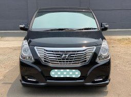 2017 Hyundai H-1 Elegance Hitam - Jual mobil bekas di DKI Jakarta
