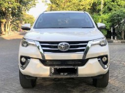 2017 Toyota Fortuner 2.4 VRZ AT Putih - Jual mobil bekas di DKI Jakarta