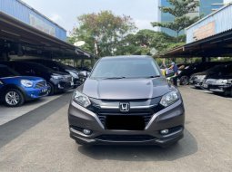 2017 Honda HR-V E CVT Abu-abu - Jual mobil bekas di DKI Jakarta