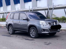 2014 Nissan X-Trail Urban Selection Abu-abu - Jual mobil bekas di DKI Jakarta