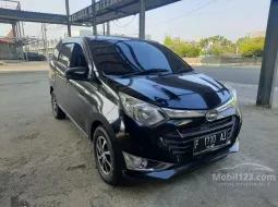 2017 Daihatsu Sigra R Deluxe MPV