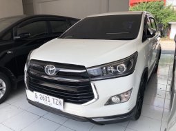 2018 Toyota Venturer Putih - Jual mobil bekas di Jawa Barat