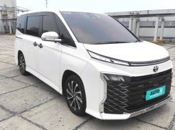 2022 Toyota Voxy CVT Putih - Jual mobil bekas di DKI Jakarta