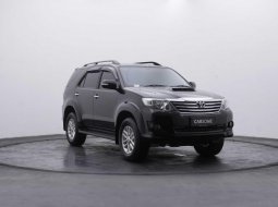 2014 Toyota Fortuner G Hitam - Jual mobil bekas di Banten