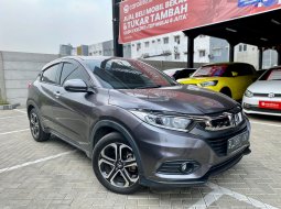 2018 Honda HR-V 1.5L E CVT Abu-abu - Jual mobil bekas di Jawa Barat