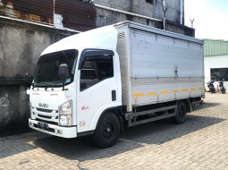 2020 Isuzu Elf NLR Putih - Jual mobil bekas di DKI Jakarta