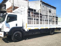 2012 Isuzu Giga Series 5.2 Manual Putih - Jual mobil bekas di DKI Jakarta