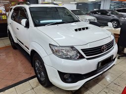 2014 Toyota Fortuner TRD Putih - Jual mobil bekas di DKI Jakarta
