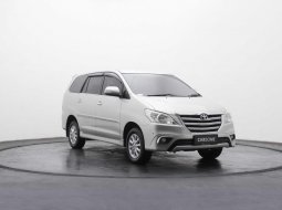 2014 Toyota Kijang Innova V Silver - Jual mobil bekas di Banten