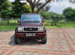 1997 Daihatsu Taft GT Merah - Jual mobil bekas di Jawa Timur