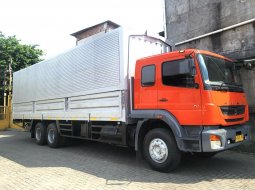 2014 Mitsubishi Fuso Trucks Orange - Jual mobil bekas di DKI Jakarta