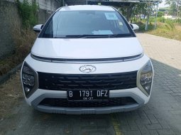 2022 Hyundai STARGAZER prime Putih - Jual mobil bekas di Banten