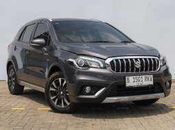 2022 Suzuki SX4 S-Cross AT Silver - Jual mobil bekas di DKI Jakarta