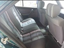1995 Mercedes-Benz C-Class C 180 Hijau - Jual mobil bekas di DI Yogyakarta