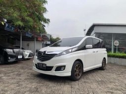 2017 Mazda Biante 2.0 SKYACTIV A/T Putih - Jual mobil bekas di DKI Jakarta
