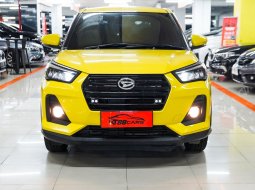 2022 Daihatsu Rocky 1.0 R Turbo CVT Kuning - Jual mobil bekas di DKI Jakarta