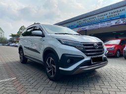 2018 Toyota Rush TRD Sportivo AT Putih - Jual mobil bekas di Banten