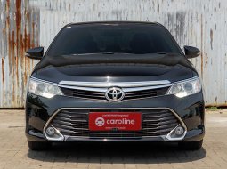 2018 Toyota Camry 2.5 V Hitam - Jual mobil bekas di Banten
