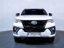 2019 Toyota Fortuner 2.4 TRD AT Putih - Jual mobil bekas di Banten