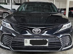 2023 Toyota Camry 2.5 V Hitam - Jual mobil bekas di DKI Jakarta