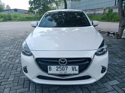 2019 Mazda 2 GT AT Putih - Jual mobil bekas di Banten